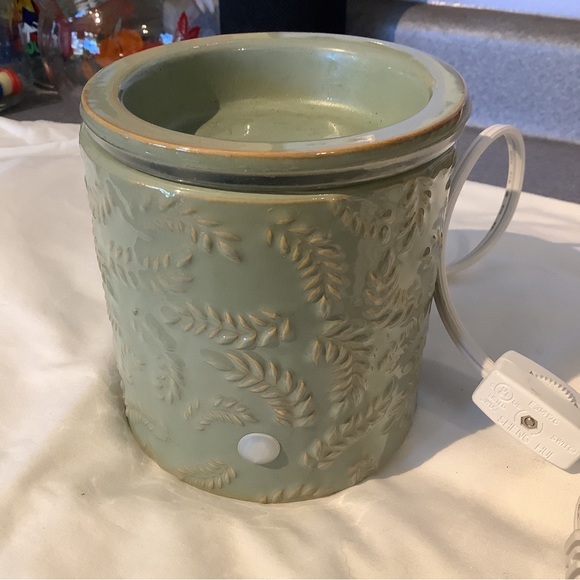 INTERTEK MODEL CCW-008 ROOM FRAGRANCE WARMER WORKS GREAT VERY STYLISH - Picture 2 of 4